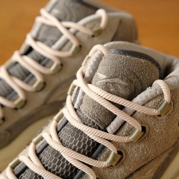 Reebok Question Mid Men's Suede Basketball Shoes Grey Size 10.5 Allen Iverson - Picture 3 of 7